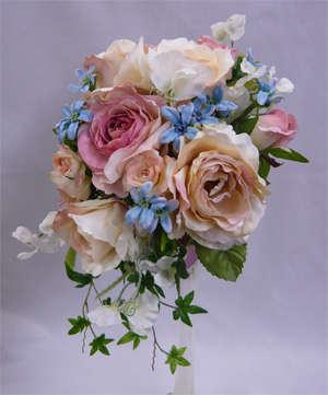 �E�G�f�B���O���ԃu�[�P�^�s���N���[�Y�@�u���[�X�^�[�u�[�P