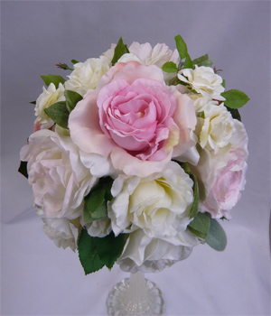 �E�G�f�C���O���ԃu�[�P�^�s���N���z���C�g�@���E���h�u�[�P