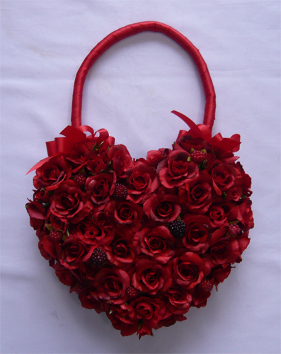 �E�F�f�B���O�E�A�[�g�t�����[�u�[�P�^�n�[�g�o�b�N���b�h