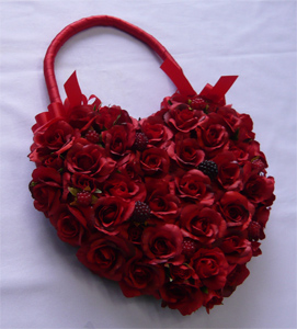 �E�F�f�B���O�E�A�[�g�t�����[�u�[�P�^�n�[�g�o�b�N���b�h