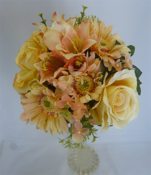 �A�[�g�t�����[/�N���[���o���E�K�[�x���̃��E���h�u�[�P